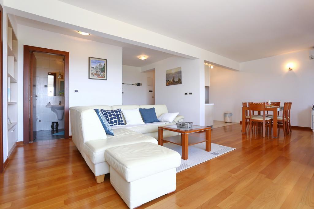 Apartment Puntamika Задар Екстер'єр фото